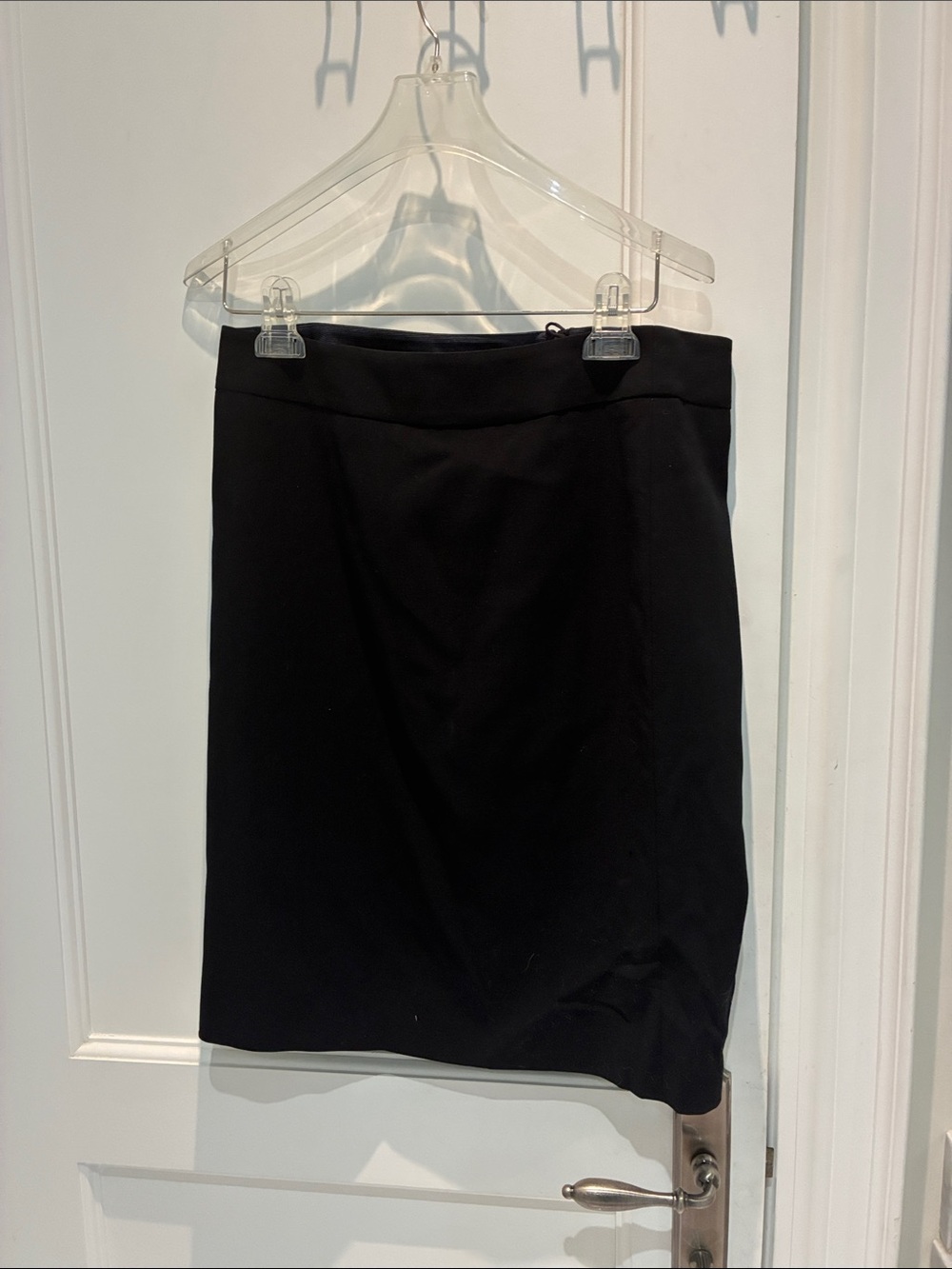 Giorgio Armani Black Virgin Wool Pencil Skirt NWT⭐️
